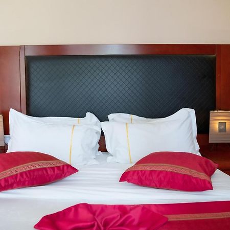 Orient Park Hotel Кигали Экстерьер фото